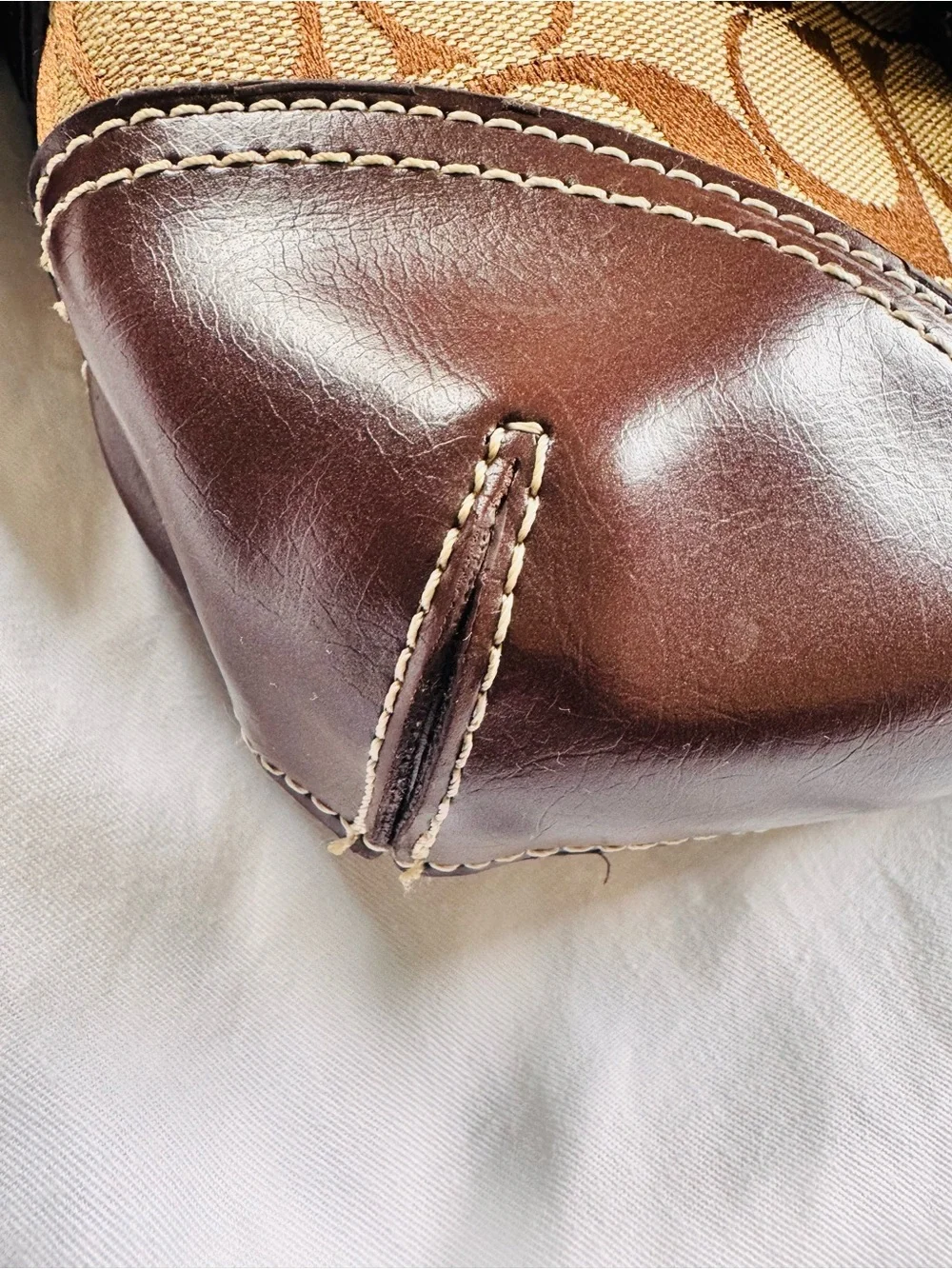 Vintage Coach Brown Signature Jacquard Shoulder Bag with Gold Buckle